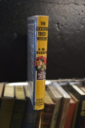 The Hardy Boys # 22: The Flickering Torch Mystery